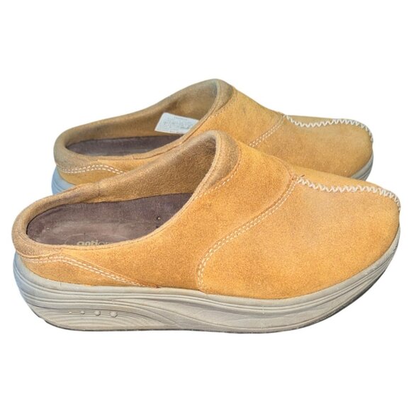 Easy Spirit Antigravity Womens Suede Slip-On Clogs Size 6 - Picture 1 of 7